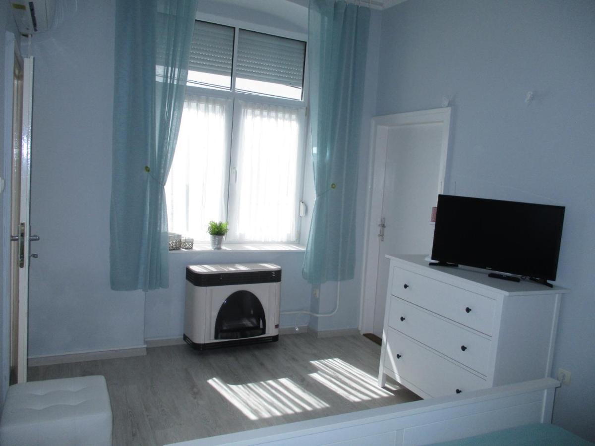 Ferencesek Apartman Печ Екстериор снимка