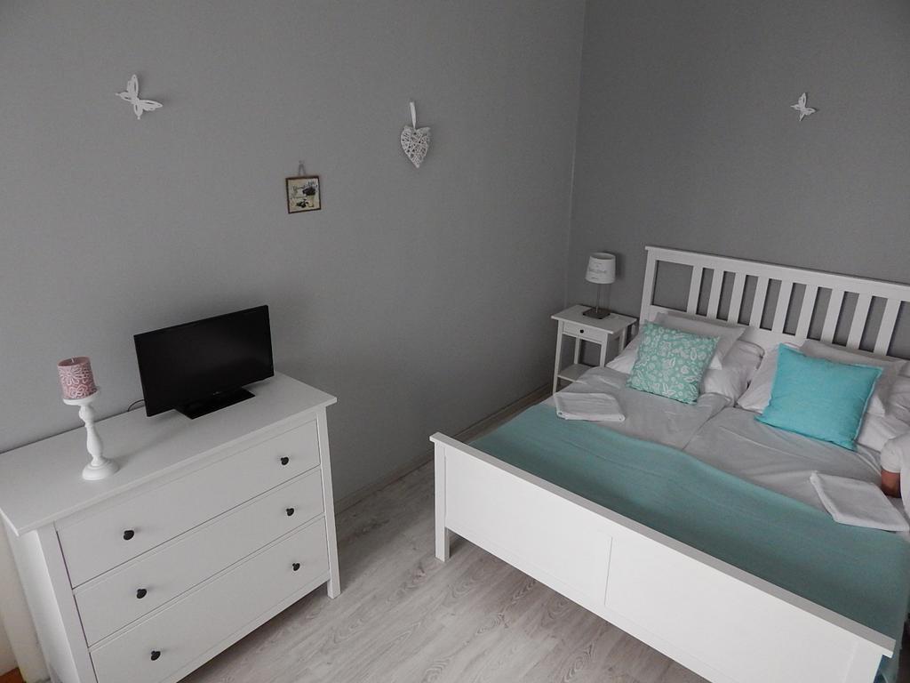Ferencesek Apartman Печ Екстериор снимка